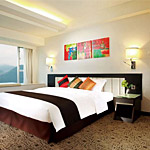 Accommodation Commerce Square